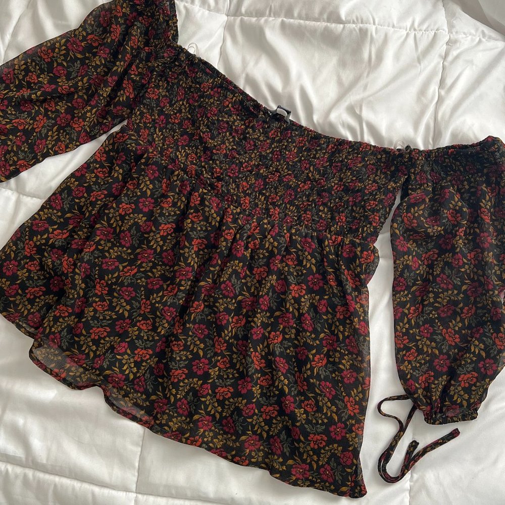 American Eagle Off Shoulder Sheer Top Medium